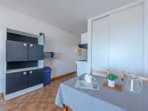 23842127-Ferienwohnung-4-Leucate-300x225-1