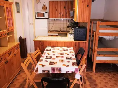 DiningRoom