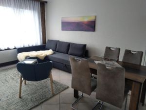 23697192-Ferienwohnung-4-Leukerbad-300x225-3