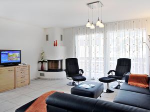 23841893-Ferienwohnung-4-Leukerbad-300x225-3