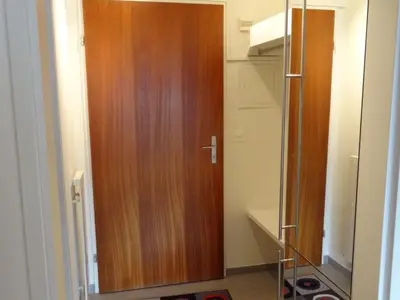 Der Eingangsbereich mit Garderobe