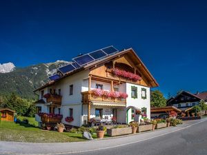 Ferienwohnung für 3 Personen (45 m²) in Leutasch