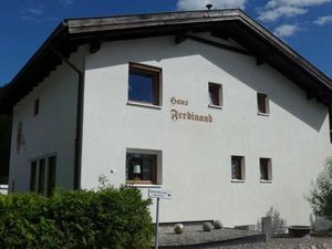 23514945-Ferienwohnung-4-Leutasch-300x225-3