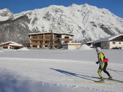 Ferienwohnung für 2 Personen (35 m²) in Leutasch 1/10