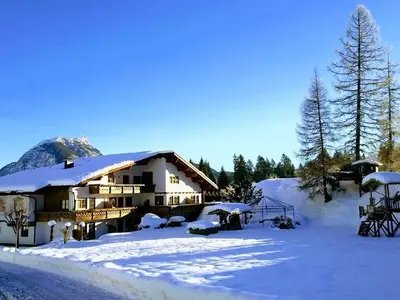 Ferienwohnung für 5 Personen (60 m²) in Leutasch 1/10