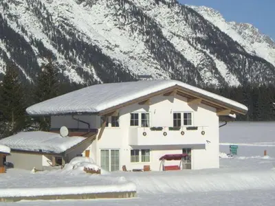 Ferienwohnung für 4 Personen (47 m²) in Leutasch 2/10