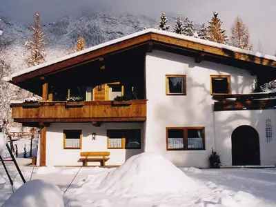 Ferienwohnung für 4 Personen (50 m²) in Leutasch 1/10