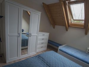 23097517-Ferienwohnung-5-Leutersdorf-300x225-5