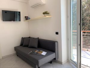 23318376-Ferienwohnung-4-Levanto-300x225-3