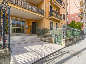 23751650-Ferienwohnung-3-Levanto-300x225-3