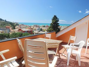 24037883-Ferienwohnung-6-Levanto-300x225-1