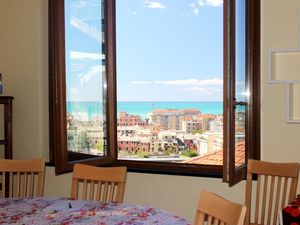 24037883-Ferienwohnung-6-Levanto-300x225-4