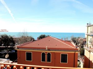 24037900-Ferienwohnung-6-Levanto-300x225-0