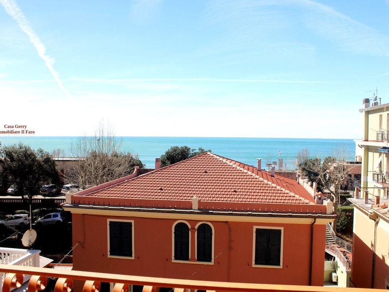 24037900-Ferienwohnung-6-Levanto-800x600-0