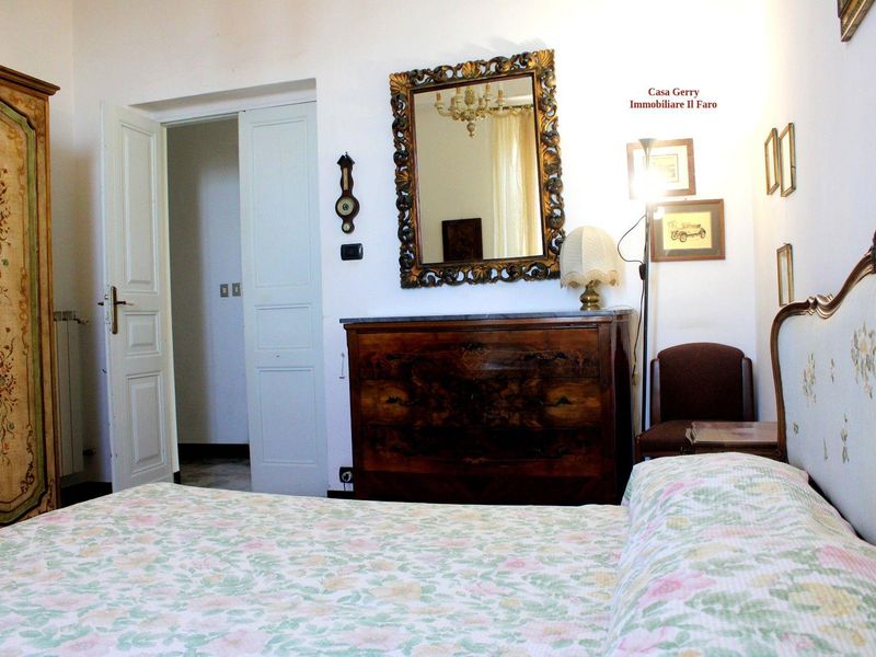 24037900-Ferienwohnung-6-Levanto-800x600-2