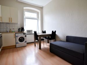 23472940-Ferienwohnung-3-Leverkusen-300x225-4