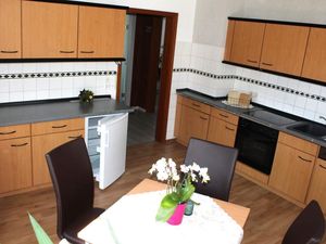 23960636-Ferienwohnung-2-Lichtenhain-300x225-3