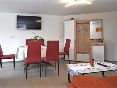 DiningRoom