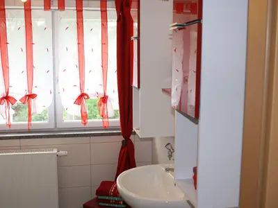 Ferienwohnung für 6 Personen (60 m²) in Lichtenhain 8/10