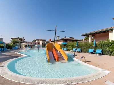 PoolOfHouse