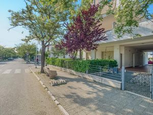 23728450-Ferienwohnung-4-Lido Di Dante-300x225-4