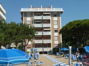 23913675-Ferienwohnung-4-Lido Di Jesolo-300x225-2