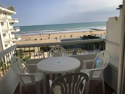 Ferienwohnung für 5 Personen (56 m²) in Lido Di Jesolo 1/10