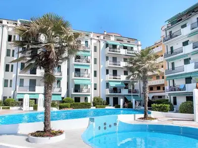 Ferienwohnung für 5 Personen (40 m²) in Lido Di Jesolo 1/10