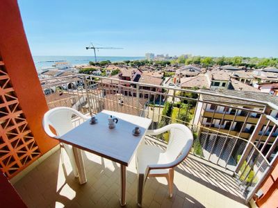 Balkon. Balkon mit Meerblick