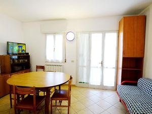 23534589-Ferienwohnung-5-Lido Di Spina-300x225-4