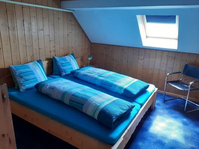 Schlafzimmer 2