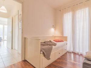 22232343-Ferienwohnung-5-Lierna-300x225-2