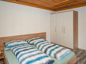 23759589-Ferienwohnung-3-Liesing-300x225-4