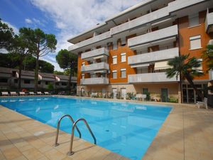 23956592-Ferienwohnung-4-Lignano Sabbiadoro-300x225-0