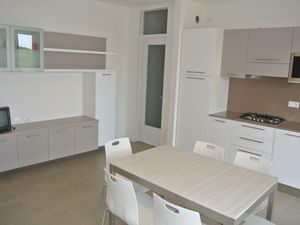 23011057-Ferienwohnung-6-Lignano Sabbiadoro-300x225-2