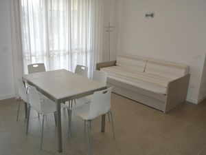 23011057-Ferienwohnung-6-Lignano Sabbiadoro-300x225-3