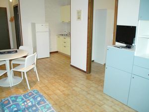 23047501-Ferienwohnung-4-Lignano Sabbiadoro-300x225-4