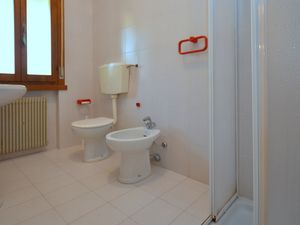 23768608-Ferienwohnung-4-Lignano Sabbiadoro-300x225-4