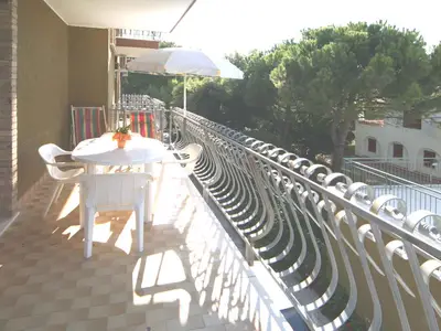 Ferienwohnung für 5 Personen (50 m²) in Lignano 2/10