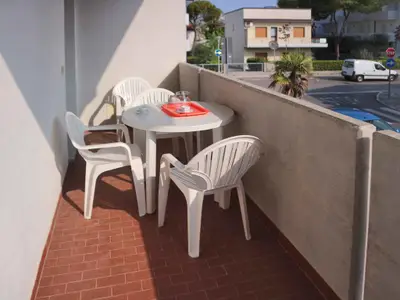 Ferienwohnung für 3 Personen (42 m²) in Lignano 1/5