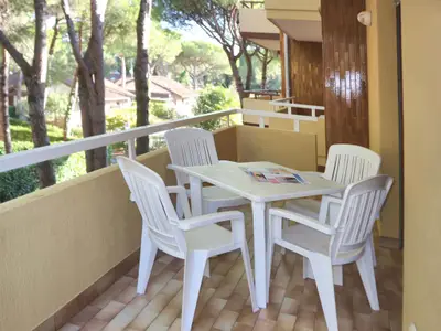 Ferienwohnung für 6 Personen (45 m²) in Lignano Sabbiadoro 1/6