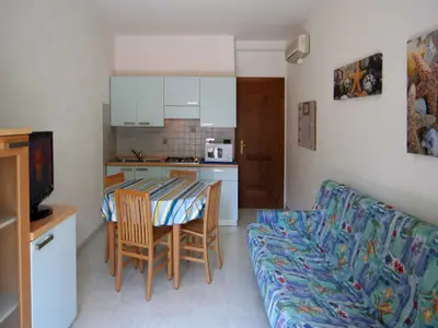 Ferienwohnung für 5 Personen (41 m²) in Lignano 3/8