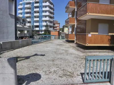 Ferienwohnung für 5 Personen (36 m²) in Lignano 2/8