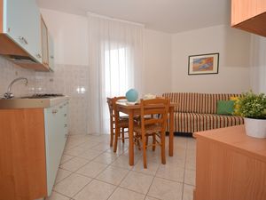 23775213-Ferienwohnung-4-Lignano Sabbiadoro-300x225-4