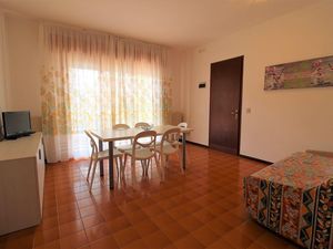 23011087-Ferienwohnung-7-Lignano Sabbiadoro-300x225-1