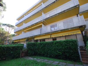 23048911-Ferienwohnung-4-Lignano Sabbiadoro-300x225-3