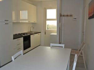 23072931-Ferienwohnung-6-Lignano Sabbiadoro-300x225-5