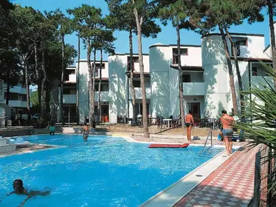 Ferienwohnung für 8 Personen (80 m²) in Lignano 1/10