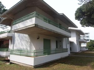 23937520-Ferienwohnung-4-Lignano Sabbiadoro-300x225-1