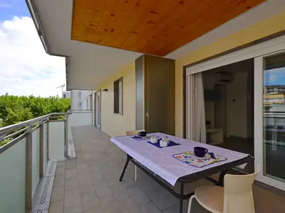 Ferienwohnung für 8 Personen (75 m²) in Lignano 6/10